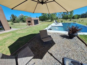 CASA EN VENTA PILAR ACEPTA PROP. EN PAGO