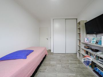 CASA 4 AMBIENTES VENTA BARRIO SANTA INÉS CANNING