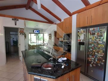 Casa en Venta en Camino a Huelquén
