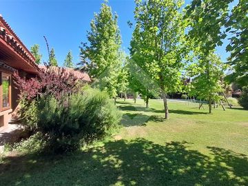 Casa en Venta en Camino a Huelquén