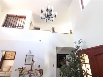 Casa en Venta en Camino a Huelquén