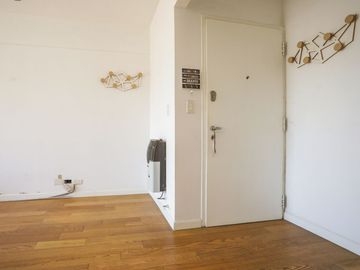 VENTA DEPARTAMENTO 3 AMBIENTES MONTE CASTRO C.10