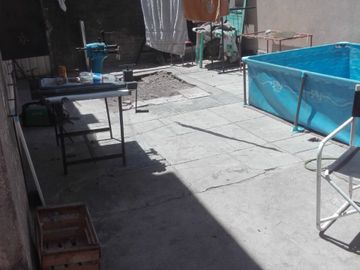 VENTA CASA A REFACCIONAR BARRIO COLON