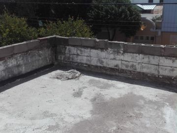 VENTA CASA A REFACCIONAR BARRIO COLON