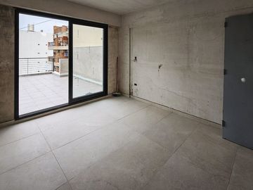 DEPARTAMENTO VENTA EN ALMAGRO 2 AMBIENTES TERRAZA