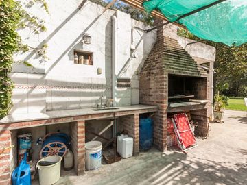QUINTA DOBLE LOTE 1800 M2,C/PILETA-PARRILLA,EZEIZA