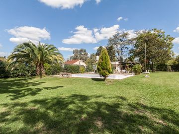 QUINTA DOBLE LOTE 1800 M2,C/PILETA-PARRILLA,EZEIZA