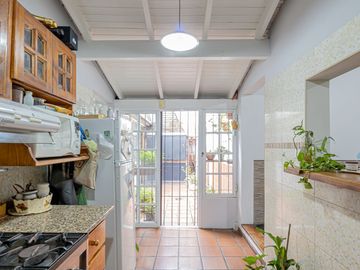 VENTA CASA 5 AMB RAMOS MEJIA- PERMUTA- FINANCIA