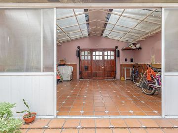 VENTA CASA 5 AMB RAMOS MEJIA- PERMUTA- FINANCIA