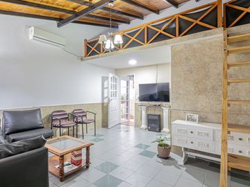 VENTA CASA 5 AMB RAMOS MEJIA- PERMUTA- FINANCIA