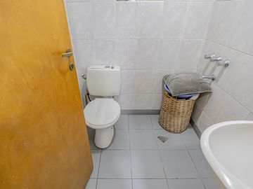 VENTA CASA 5 AMB RAMOS MEJIA- PERMUTA- FINANCIA