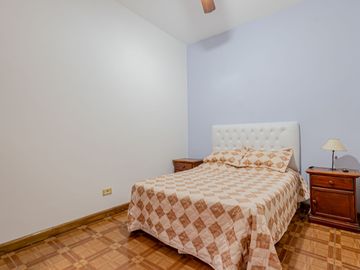 VENTA CASA 5 AMB RAMOS MEJIA- PERMUTA- FINANCIA
