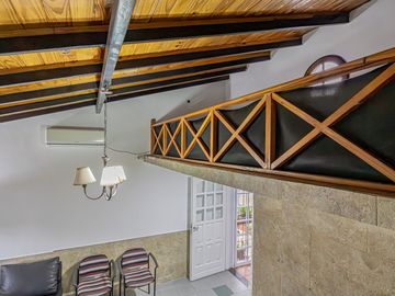 VENTA CASA 5 AMB RAMOS MEJIA- PERMUTA- FINANCIA