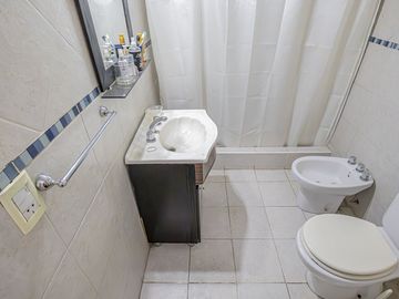 VENTA CASA 5 AMB RAMOS MEJIA- PERMUTA- FINANCIA