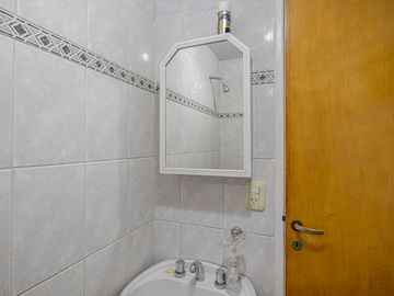 VENTA CASA 5 AMB RAMOS MEJIA- PERMUTA- FINANCIA