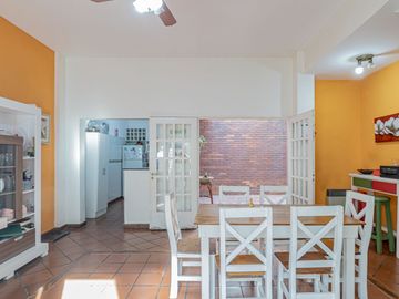 VENTA CASA 5 AMB RAMOS MEJIA- PERMUTA- FINANCIA