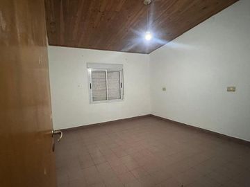 VENTA DEPARTAMENTOS EN BLOQUE CON PATIO VERDE