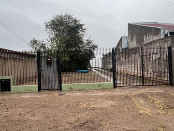 VENTA DEPARTAMENTOS EN BLOQUE CON PATIO VERDE