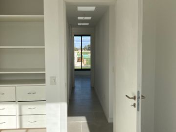 Casa a estrenar Barrio Privado Sto. Tomas, Pilar