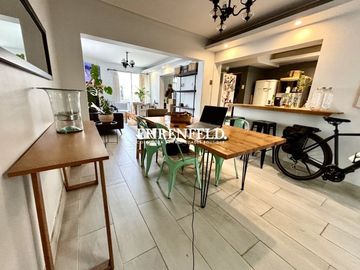Sector Oriente, Viña del Mar. Casa remodelada en venta.