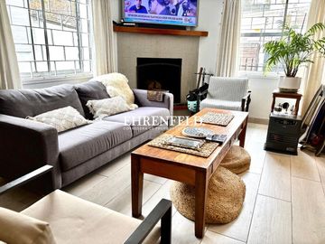 Sector Oriente, Viña del Mar. Casa remodelada en venta.