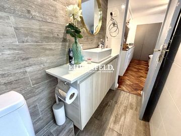 Sector Oriente, Viña del Mar. Casa remodelada en venta.