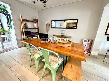 Sector Oriente, Viña del Mar. Casa remodelada en venta.