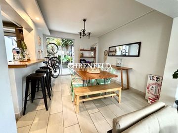 Sector Oriente, Viña del Mar. Casa remodelada en venta.