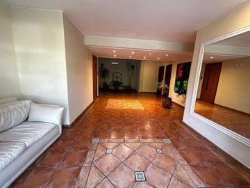 DEPARTAMENTO CASONAS DEL SUR DOS DORM CON COCHERA