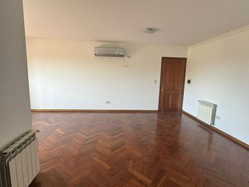 DEPARTAMENTO CASONAS DEL SUR DOS DORM CON COCHERA