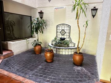DEPARTAMENTO CASONAS DEL SUR DOS DORM CON COCHERA
