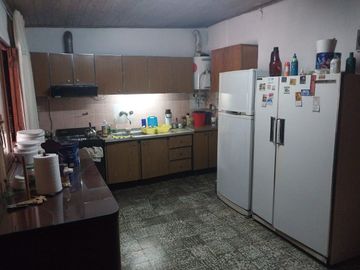 Casa en Anisacate con pileta y gran parque