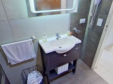VENTA DEPARTAMENTO 4 AMB CON COCHERA - BERAZATEGUI