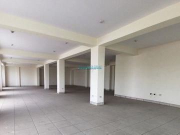 Locales Comerciales Venta CAL. Los Jardines - SAN MARTIN DE PORRES