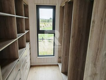 CASA NUEVA EN CONDOMINIO SENDEROS DEL BOSQUE, LLANQUIHUE