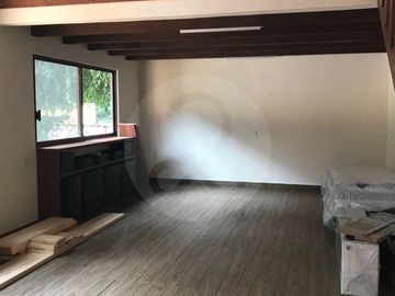 Casa en venta en Avándaro