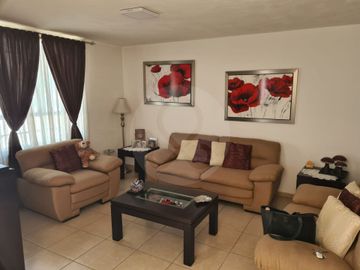 Casa en condominio en venta en Residencial Oasis