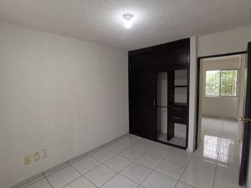 Se vende casa de 3 recamaras en Jardines de la Hacienda, Tonalá, Jalisco. $1,435,000