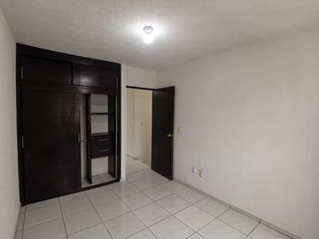 Se vende casa de 3 recamaras en Jardines de la Hacienda, Tonalá, Jalisco. $1,435,000