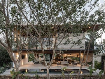 Casa  en venta en Yucatán Country Club ¨CASA MULIX”
