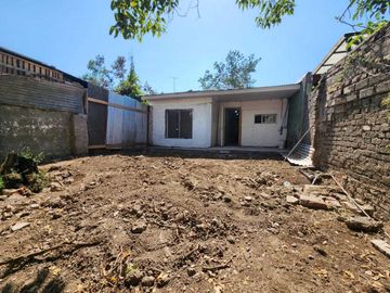 Casa en venta en MACUL