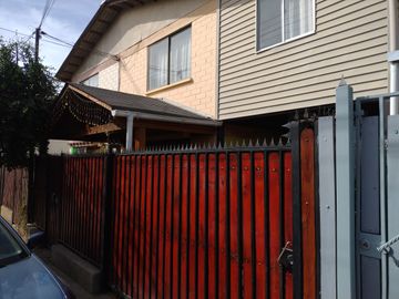 VENTA DE CASA EN PLACILLA 3 DORMITORIOS 2 BAÑOS