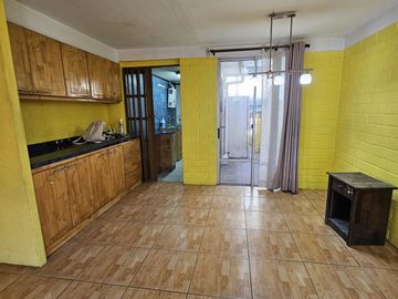 VENTA DE CASA EN PLACILLA 3 DORMITORIOS 2 BAÑOS