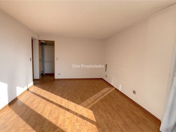 Departamento en Venta en Metro Manquehue | Departamento venta 3D2B y servicios buen precio | Las Condes