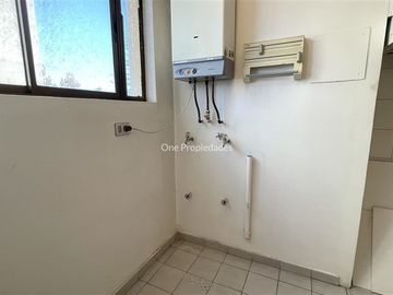 Departamento en Venta en Metro Manquehue | Departamento venta 3D2B y servicios buen precio | Las Condes
