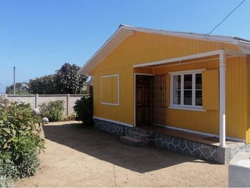 Casa en la playa a la venta - El Quisco norte