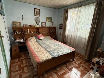 Casa en Venta en 9 de enero 02752