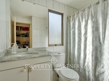 Venta de Casa en Condominio, excelente conectividad en Sector Quebrada de Macul, Peñalolén