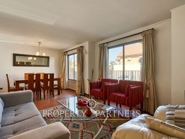 Venta de Casa en Condominio, excelente conectividad en Sector Quebrada de Macul, Peñalolén