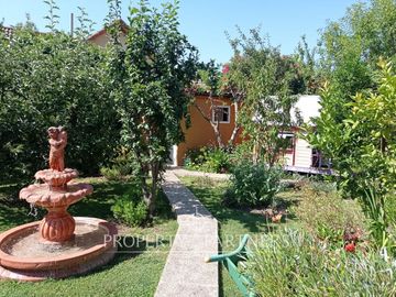 Oportunidad Rebajada hermosa casa en condominio Lo Herrera 180/812 mtrs2